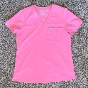 Figs Catarina scrub top: small, neon pink